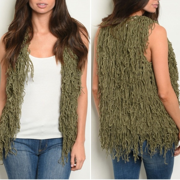 Trend Setter Diva Boutique Jackets & Blazers - SHAGGY GREEN VEST